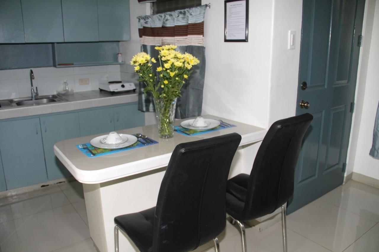 Apartamento estudio de 37 m² en Makati, con 1 baño privado. Manila Exterior foto